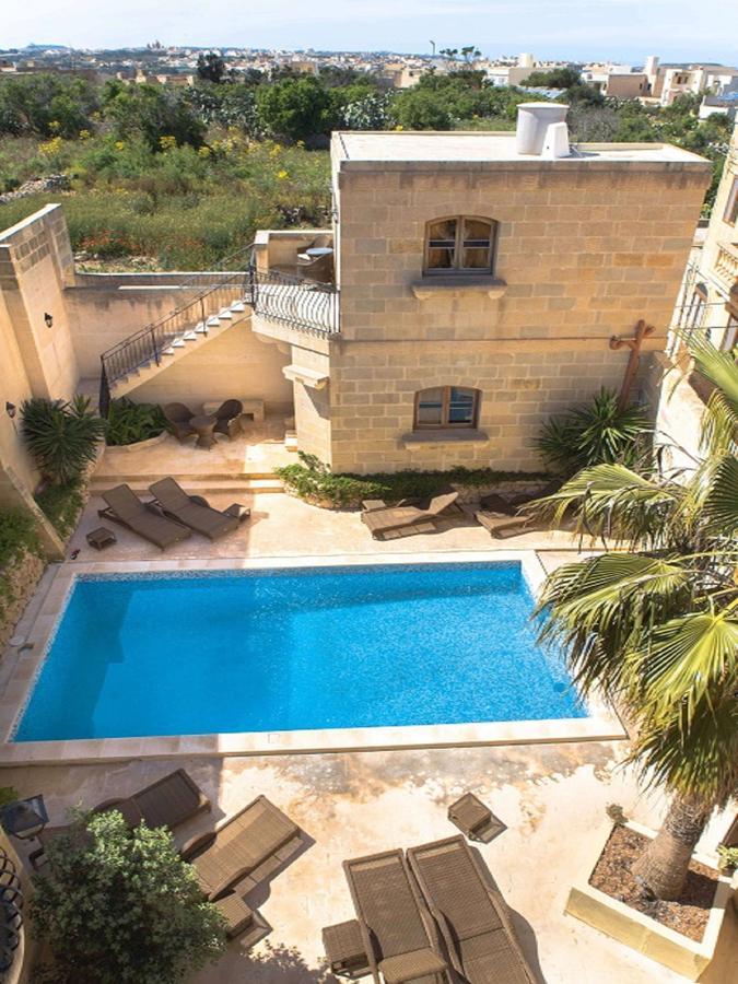 ナダ Gozo Spirit Bed & Breakfast エクステリア 写真